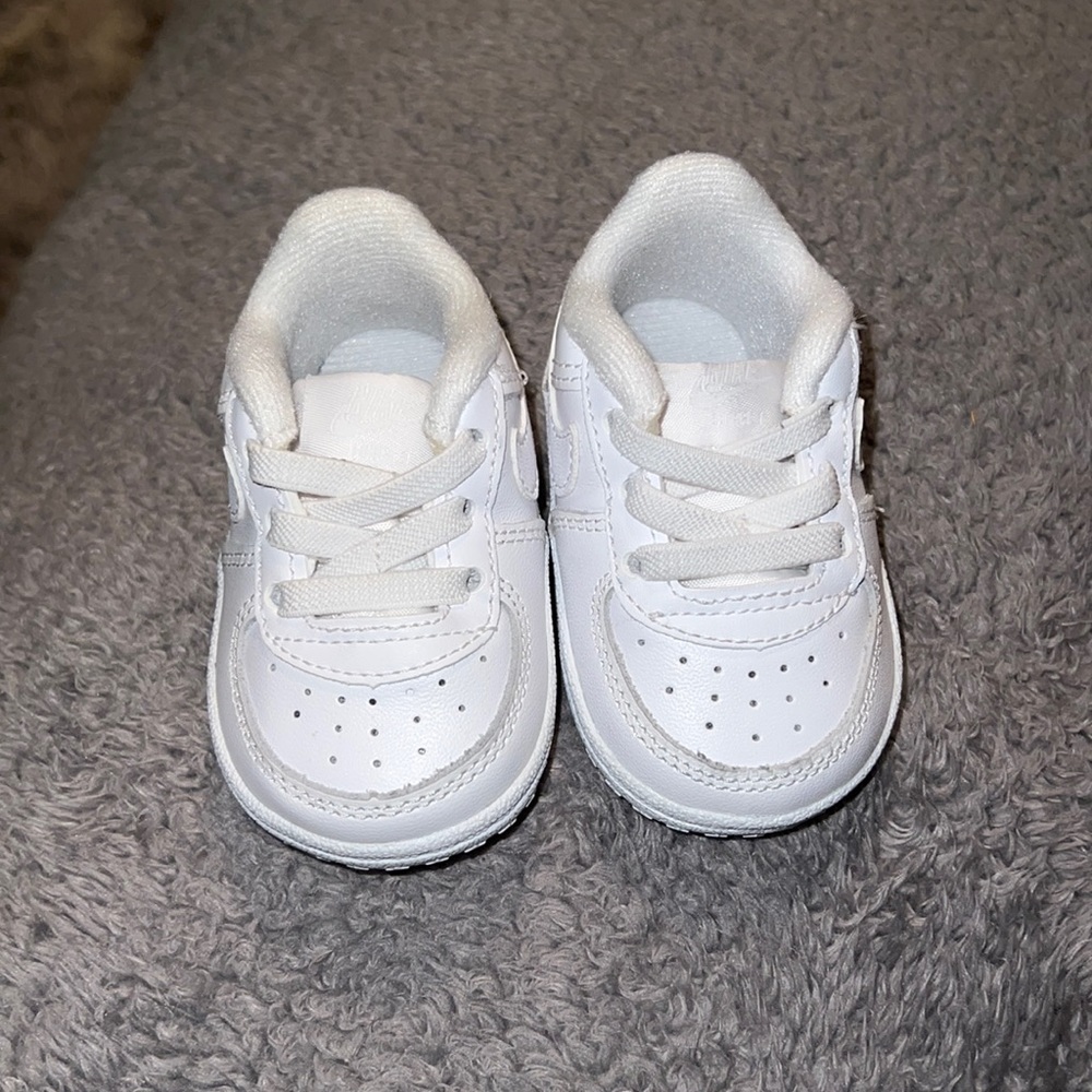 Infant Air Force 1